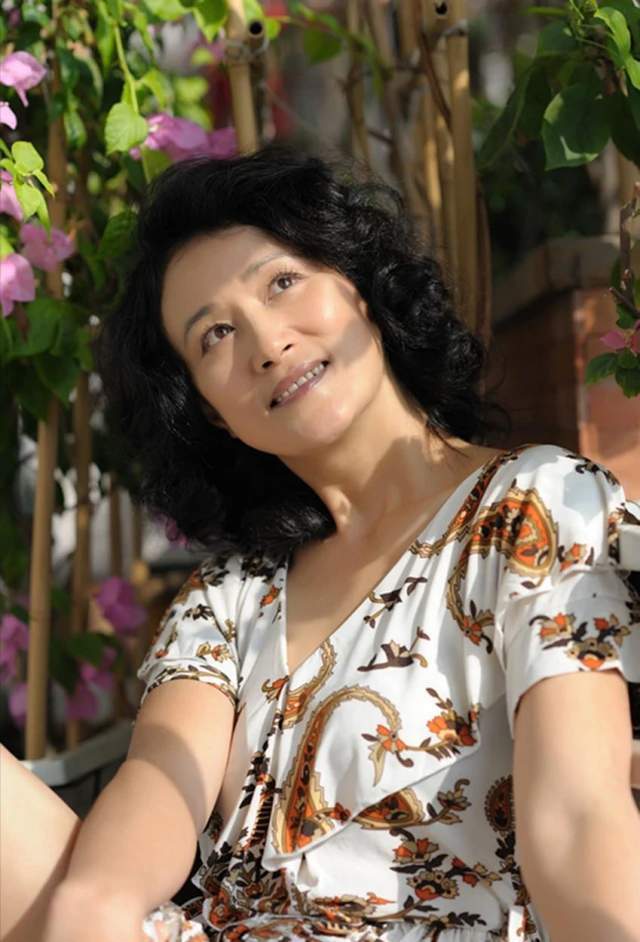 束夷