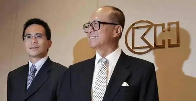 李嘉诚嗅到危险，卖光全球43个港口，紧急撤退巴拿马