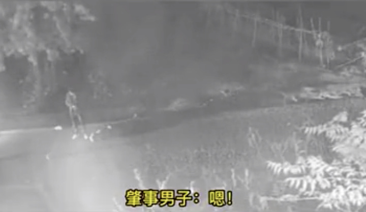 梦境的启示，解析梦见朋友父亲跳楼死亡看见血的深层含义