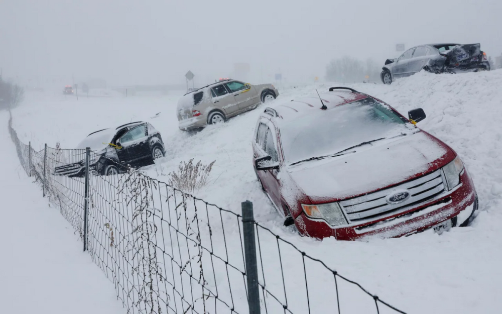 纽约州遭遇暴风雪拜登却在加勒比海岛享受阳光美媒想逃走吗