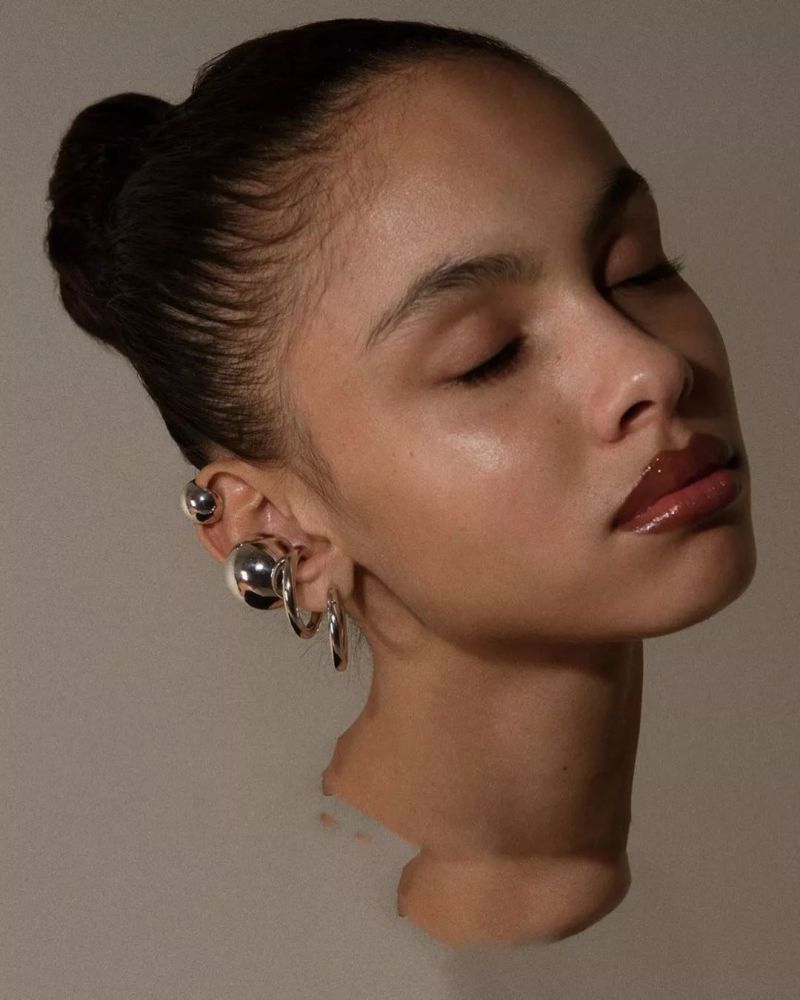 原来这么多没有耳洞的女明星?她们的漂亮耳夹都哪里买的