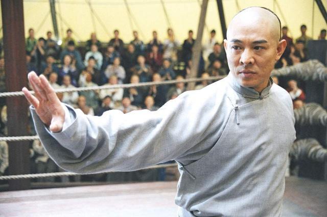 霍元甲为何42岁就死了?79年后开棺验尸,老刑警说出真相