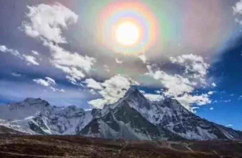 科学家发现新秘密:喜马拉雅山内部是空心的,网友:里面