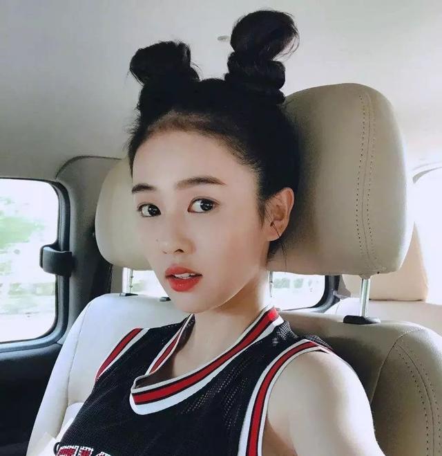 《烈火军校》开播毫无水花,女主白鹿带不动,于正为何还力捧她?