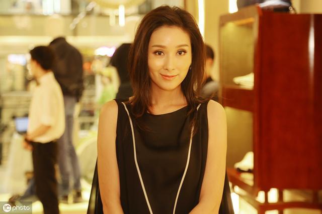 杨恭如高学历亚洲小姐冠军,因为当小三而被扇巴掌,事业一落千丈