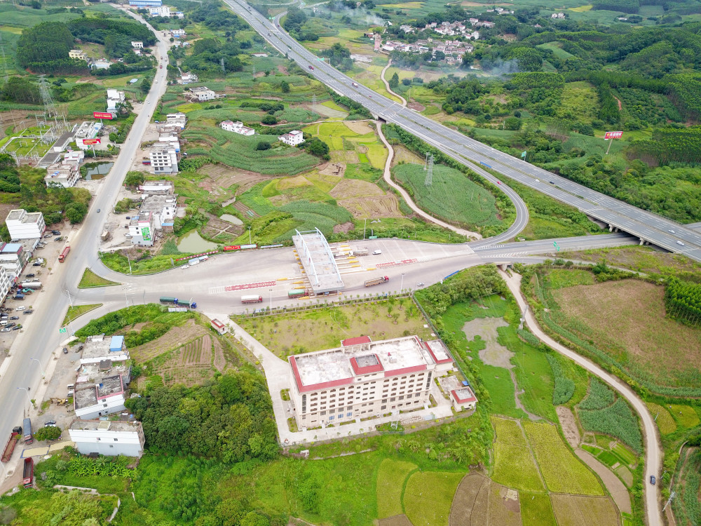 航拍广西乡镇系列之南宁市良庆区大塘镇实景