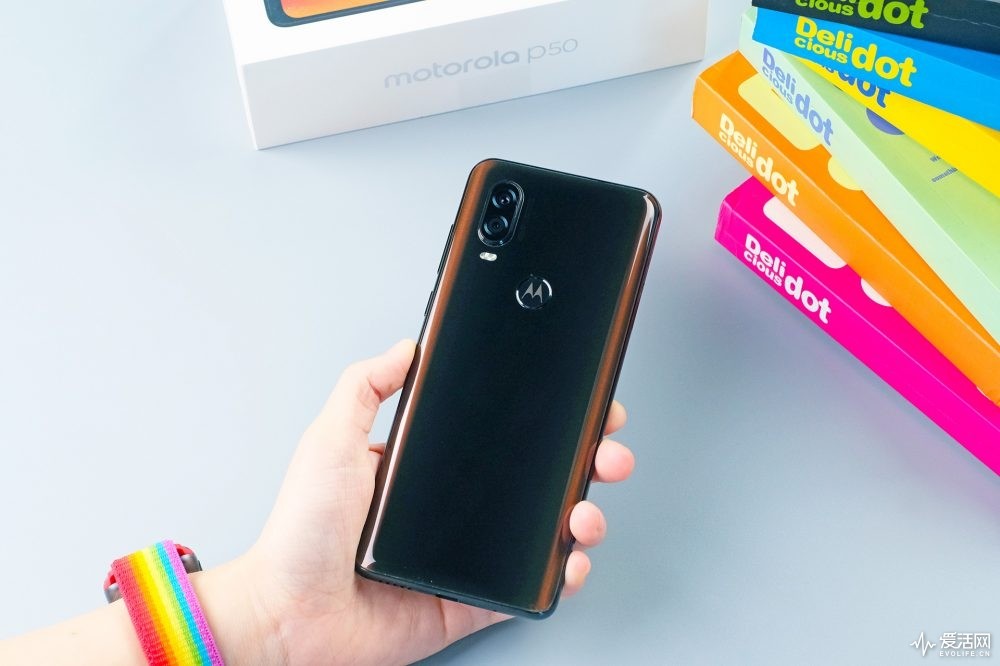 moto p50评测:21:9屏幕能否成为制胜法宝?