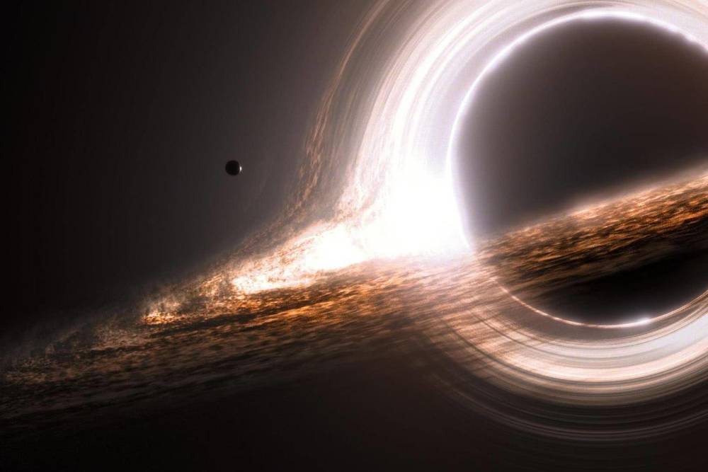 诚然,m87的黑洞非常大,但是体积大不代表一定能够获得一张清晰的影像.