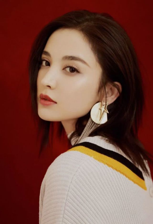 拥有减龄少女线比精灵耳骨夹