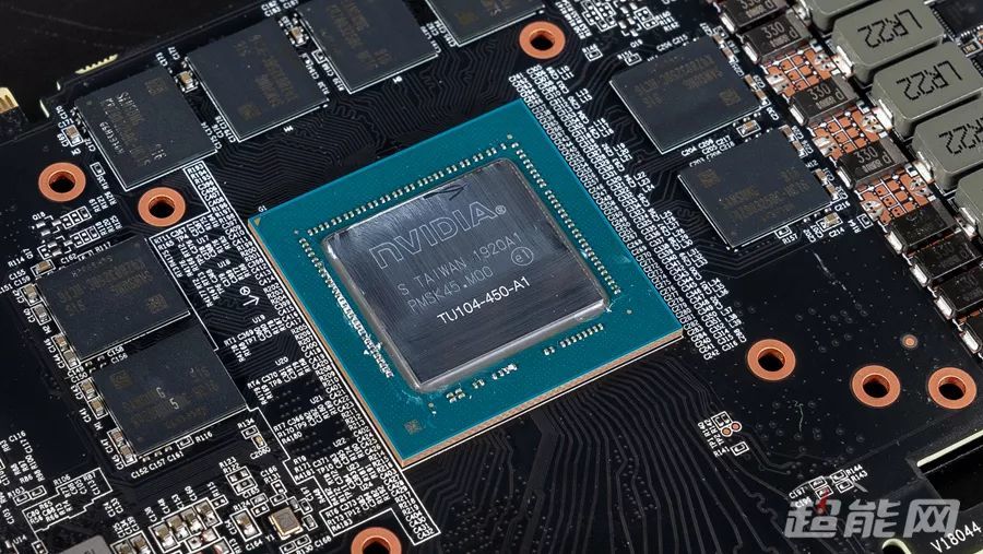 技嘉2080super,技嘉rtx2080super 技嘉rtx 2080 super显卡评测:清爽的设计,清凉的内"芯