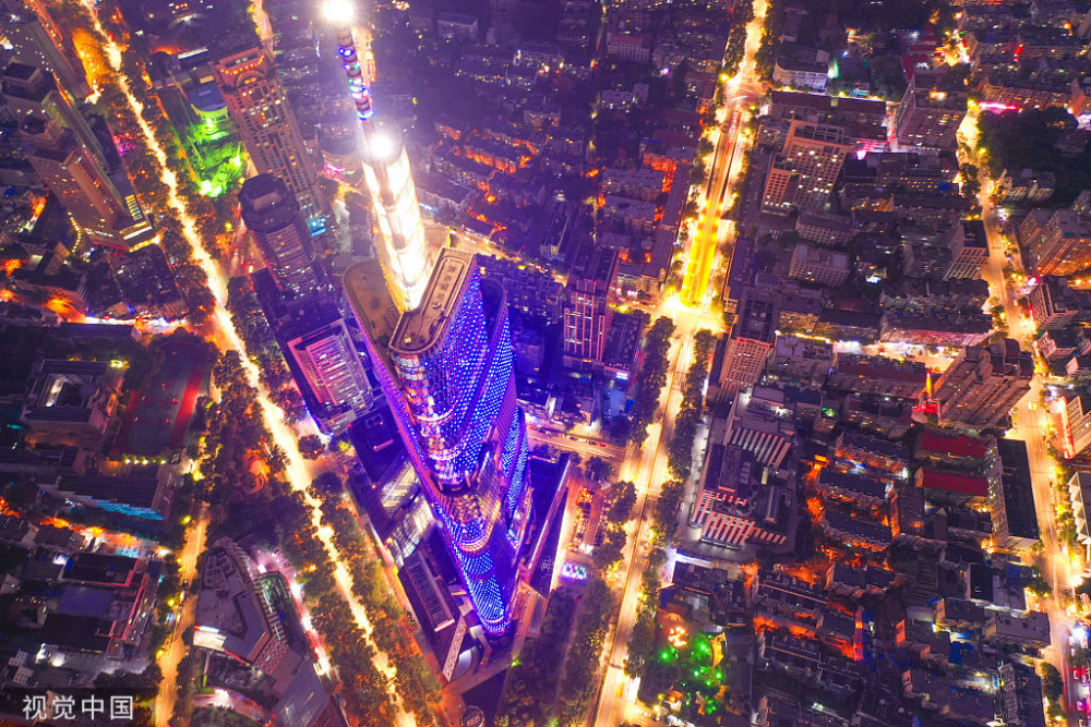 航拍南京摩天楼紫峰大厦璀璨夜景
