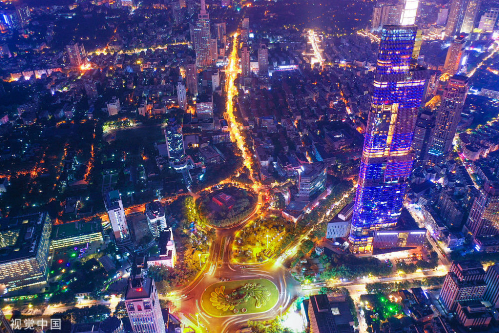 航拍南京摩天楼紫峰大厦璀璨夜景