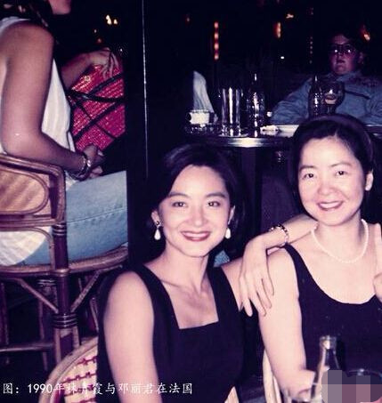 林青霞结婚时,邓丽君送红宝石为结婚礼物,两人却无缘