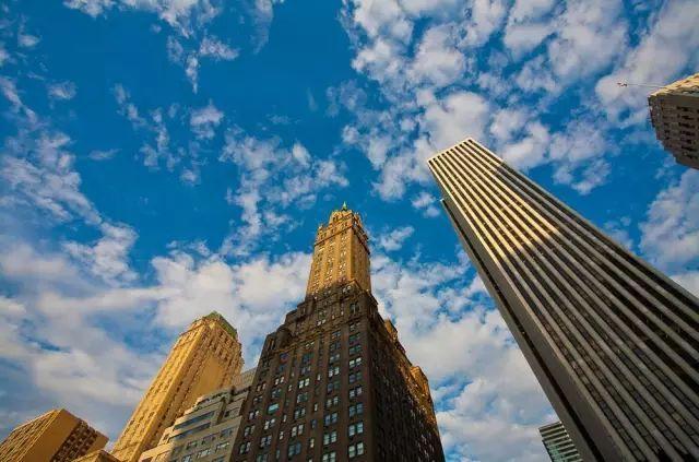 GDP增长会产生什么样的后果_中国gdp增长图