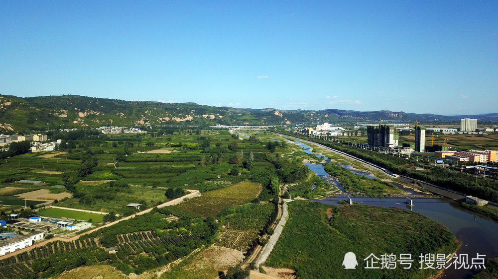 航拍宝鸡市陇县城市美丽风光