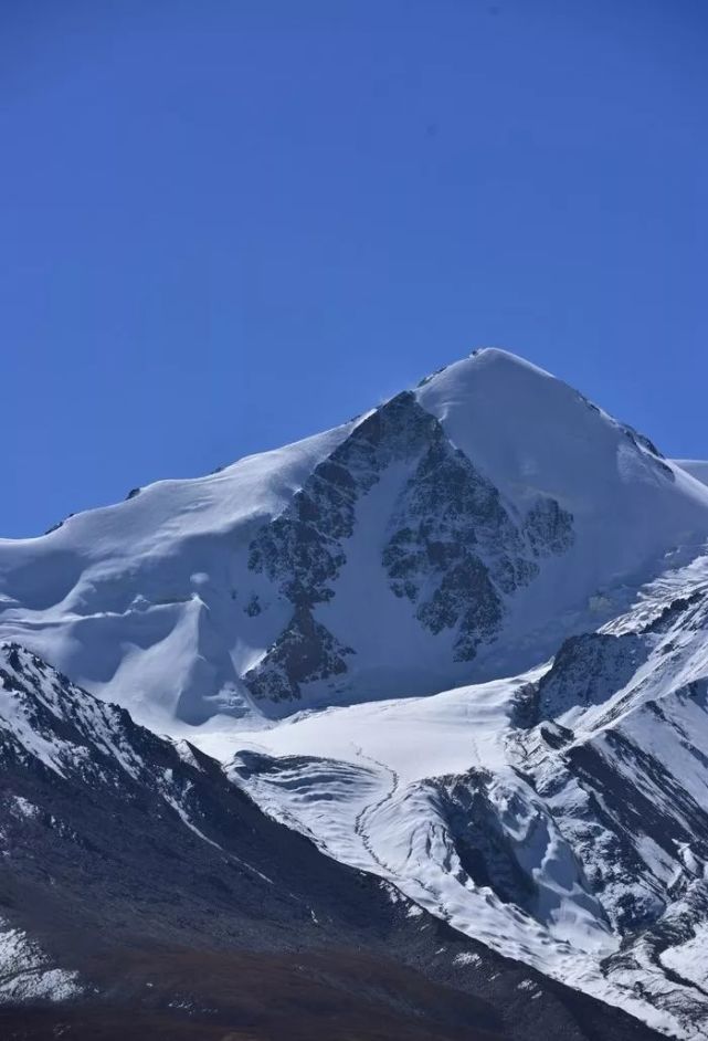 汽车之家 鲁中蓝狮 昆仑山主峰玉珠峰6178.6米▼