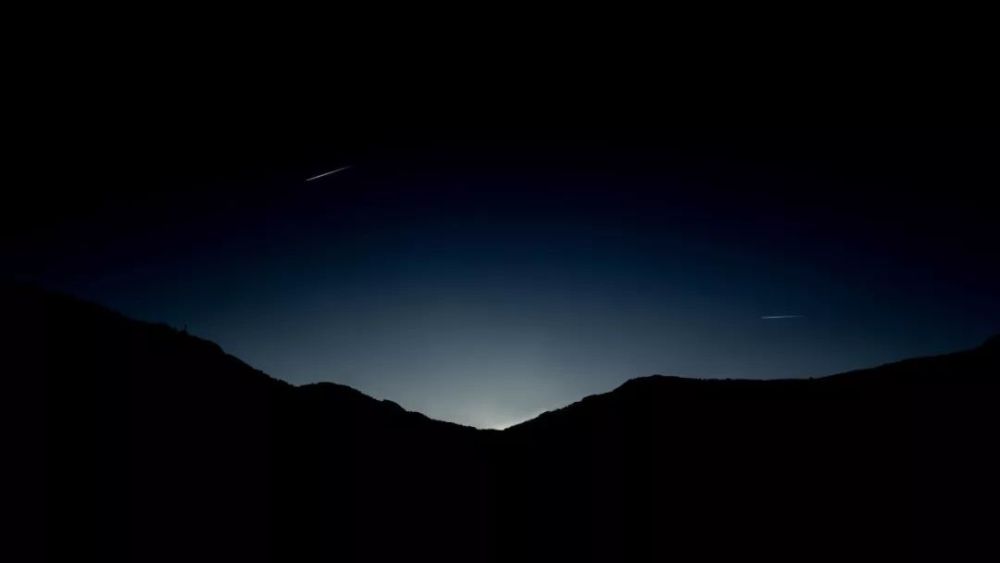 唯美梦幻星空电脑壁纸分享 24张星空壁纸高清大图无