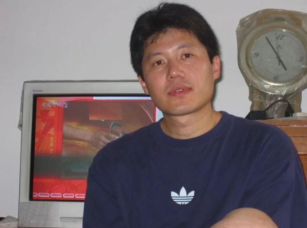 他是新东方的第一批学员,留学回国创办不一样的英语作文的为高中美以话题作文600字作文图片