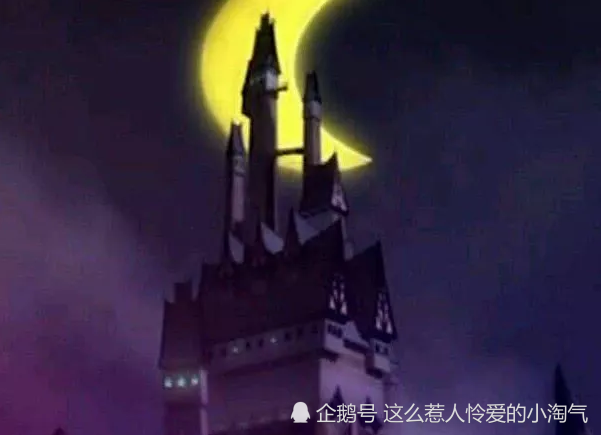 相信大家肯定都非常疑惑,为什么灰太狼没钱却还住的城堡呢?