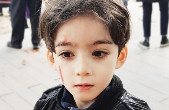韩国5岁混血男孩,因太帅迷倒无数人,网友:还是混血
