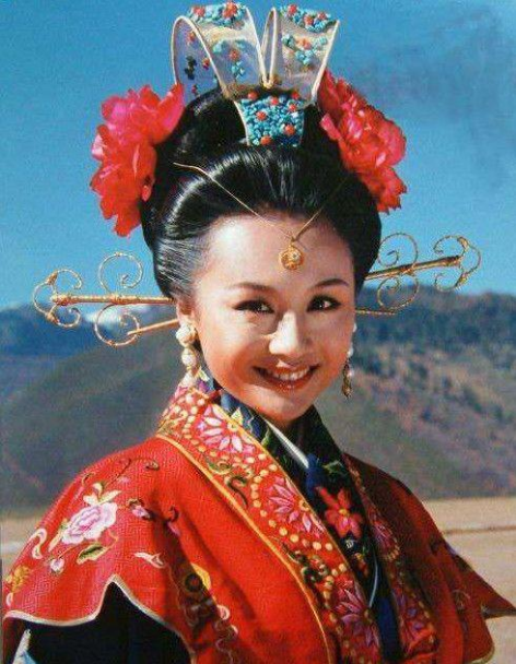 史上真正的文成公主,和亲后守寡31年,晚年靠装疯卖傻活命