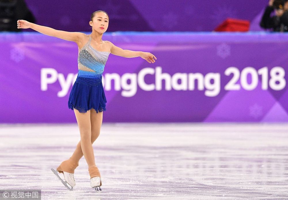 而在上赛季短暂兼项双人滑的名将李香凝也在本站复出女单,伤愈复出