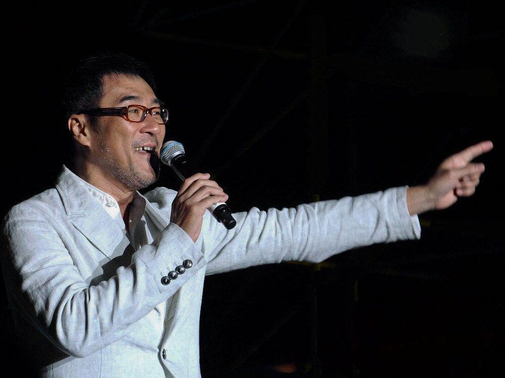 写尽人生百态的李宗盛, 他的歌曲里又会有什么样的酸甜苦辣呢?