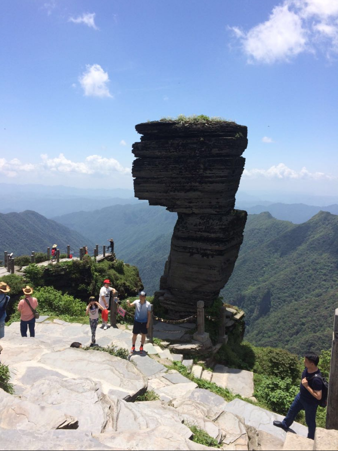 梵净山景区售票处不再出售门票,游客必须通过网上预定