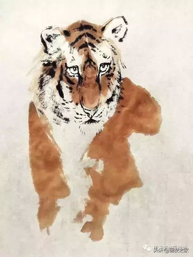 趁湿刻画斑纹及细节