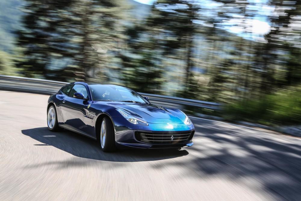 法拉利ff和gtc4lusso,法拉利gtc4lusso和ff 法拉利gtc4lusso - 4x4x4射击制动器