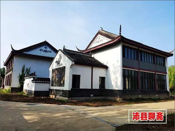 根据我们沛县聊斋的了解,此处古建筑游园还在开发中,将建设成融新型