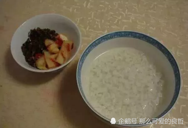 白开水泡饭