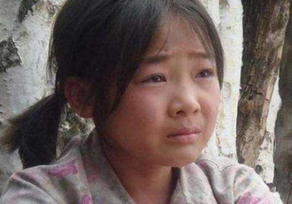 这部剧是很多人的回忆,饰演小花这个角色的演员叫齐如意!