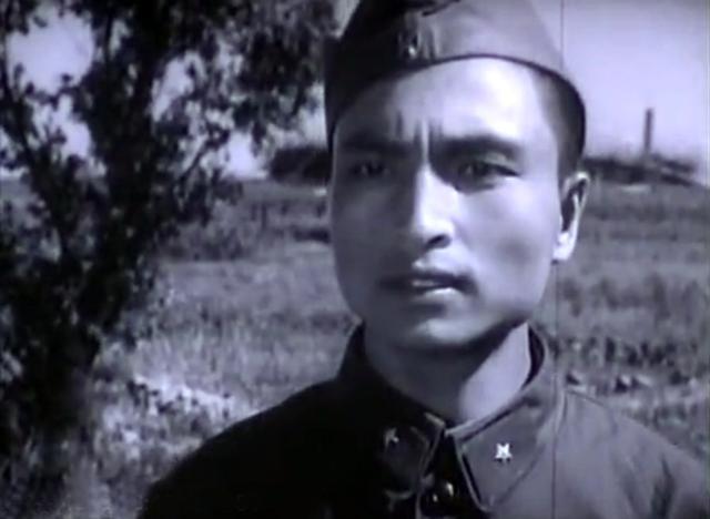 昔日长影好演员英俊且憨厚,演活《列兵邓志高》却默默无闻被遗忘