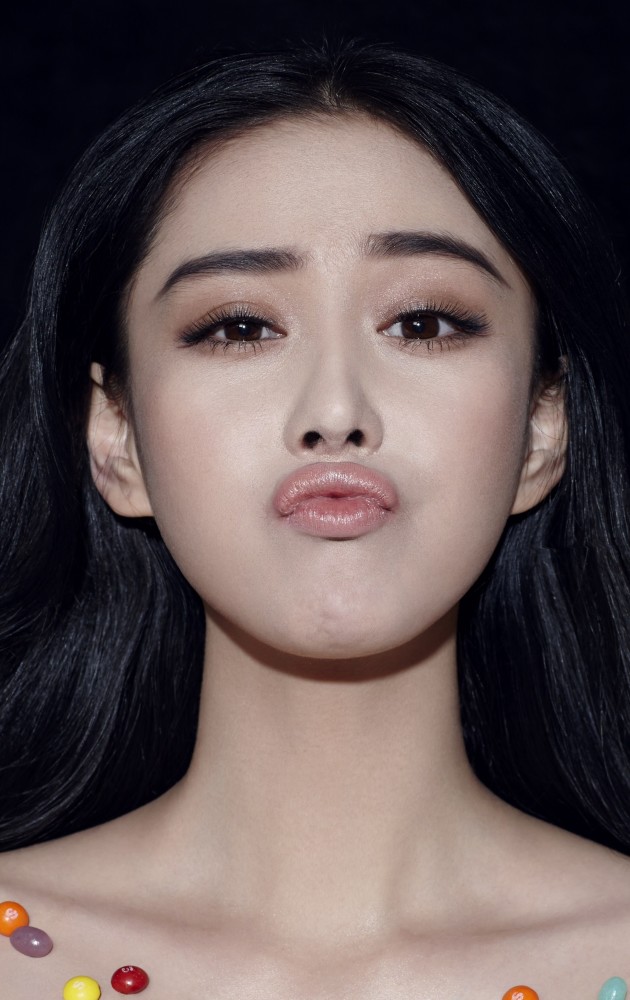 张馨予精美壁纸:这么完美的颜值,就是心目中女神的样子