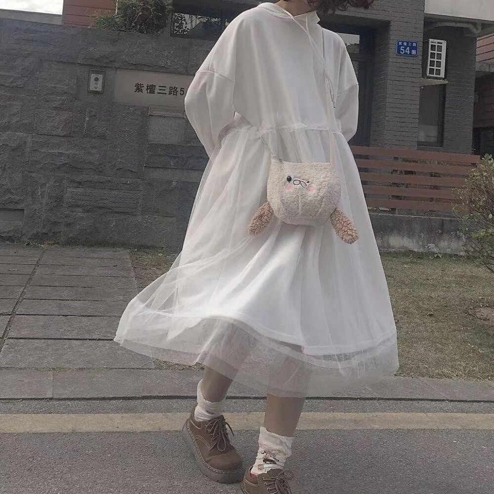 不露脸仙女风女生头像:孤立无援的时候,你要自成宇宙