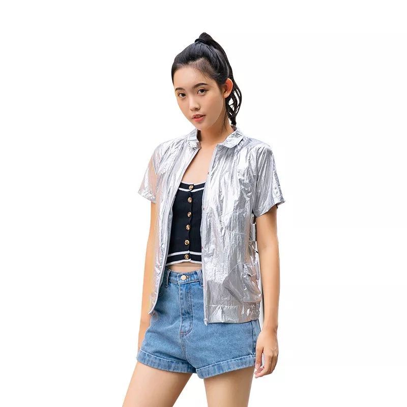 吹风衣服_吹风卡通图片(2)