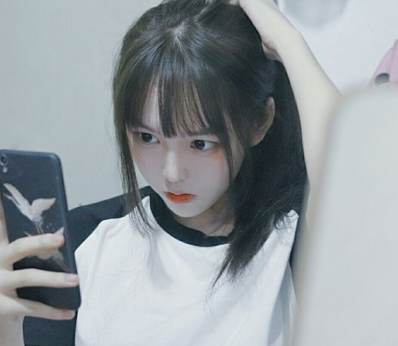 14女生头像同一个人6张,14岁女生头像同一人 全网最"可爱"女生头像:一个人害怕孤独,两个人害怕