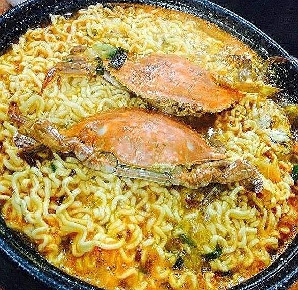 有钱人的泡面吃法放榨菜茶叶蛋太炫富简直个个都是土豪