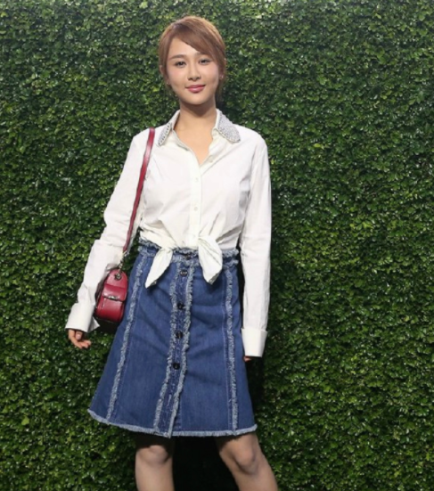 杨紫真实无修图照流出,大脸盘子小眼睛?李现:这真是佟年?