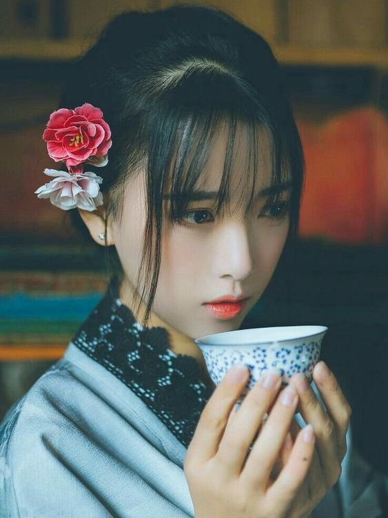 十二星座女古装饮酒挑战白羊霸道狮子洒脱这个星座却成酒鬼