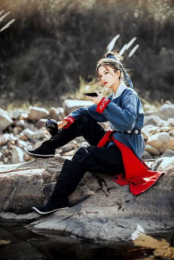 十二星座女古装饮酒挑战,白羊霸道,狮子洒脱,这个星座