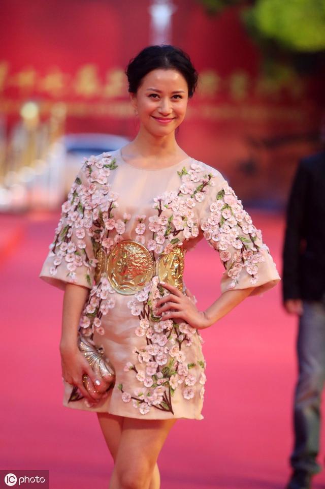 倪虹洁个人相册,富有不惑之年的女性美