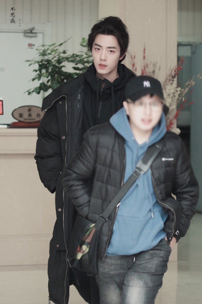 肖战拍摄《陈情令》路透照曝光,76cm的腰身惹人羡慕!