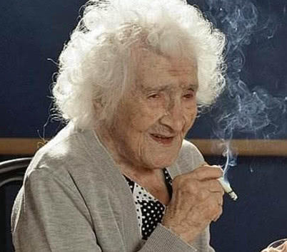 吸烟的4大"好处",98%的人不知道,看完后再决定要不要"
