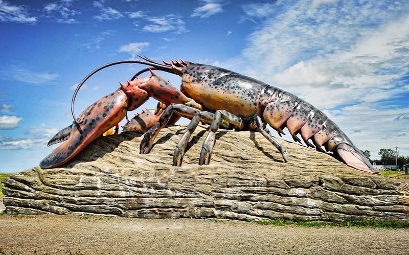 加拿大东海岸西迪亚克巨型龙虾雕塑 〉
