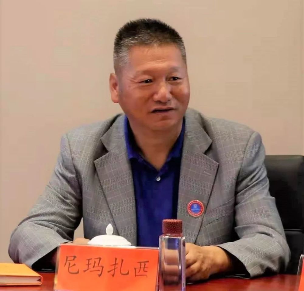 西藏湖北商会终身名誉会长, 西藏宏绩集团有限公司董事长尼玛扎西