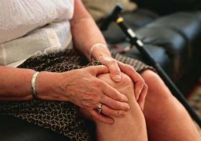 关键词:老年人腿抽筋怎么办