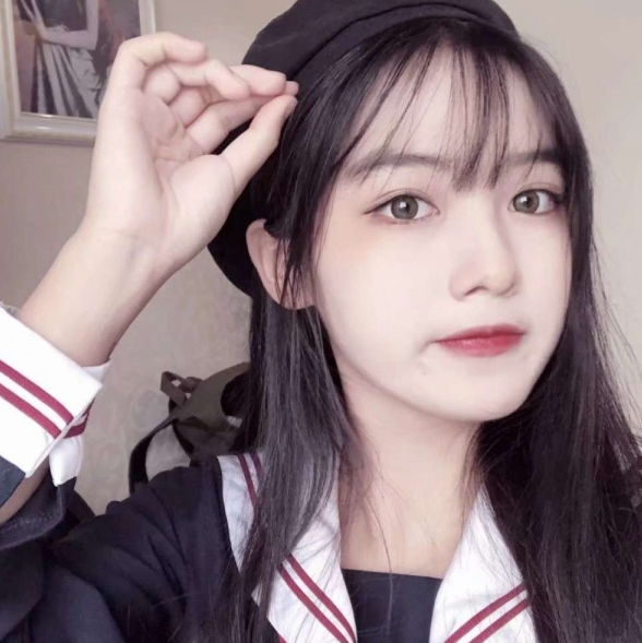 呆萌·可爱·女生头像:故事的最后你还是说了再见
