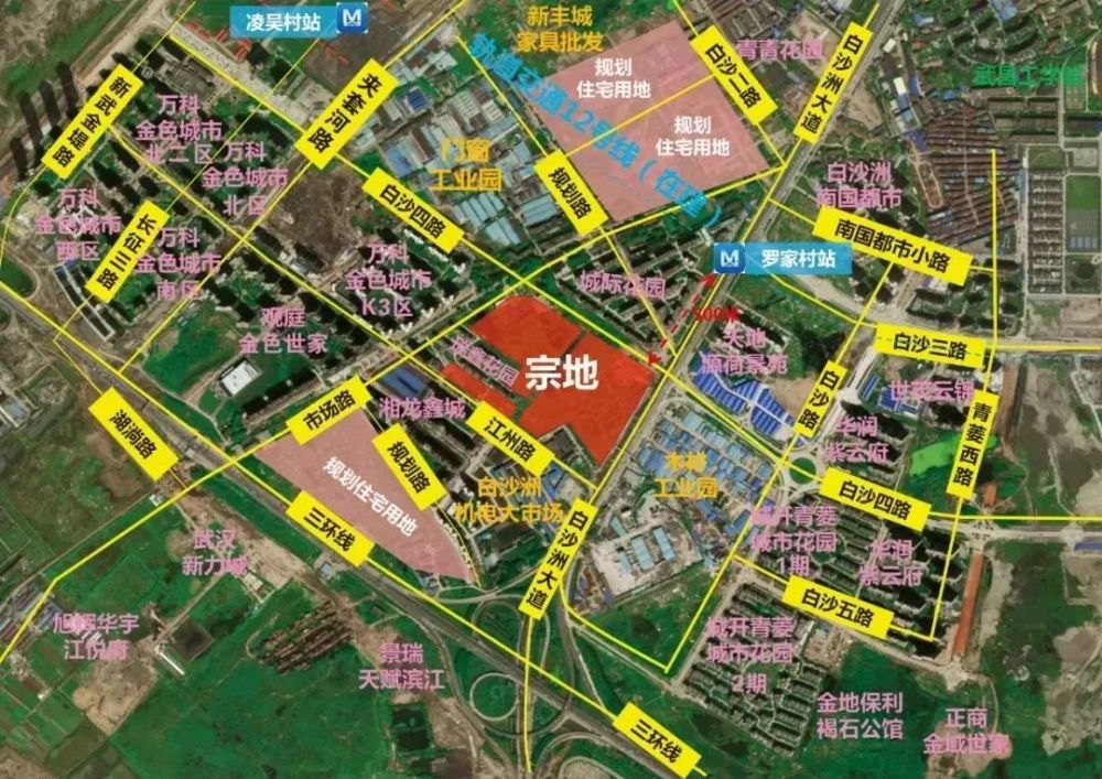 白沙洲阅江府位于武汉洪山区白沙洲大道于白沙四路交汇处,总用地面积